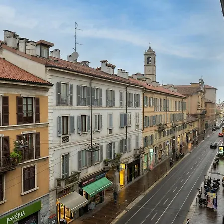 Navigli Floor 15 Mins From Duomo * Milan